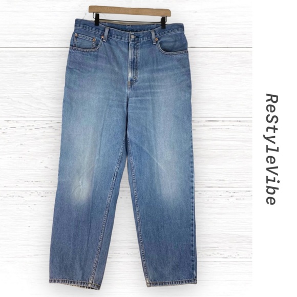 LEVI’S Men’s Size 38x32 Denim Jeans 560 VINTAGE Loose Fit Red Tab Tapered Leg - Picture 1 of 15